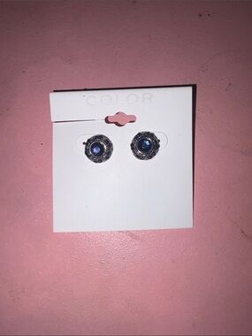 Kohl's Silver Halo Stud Earrings with Blue Center Stones